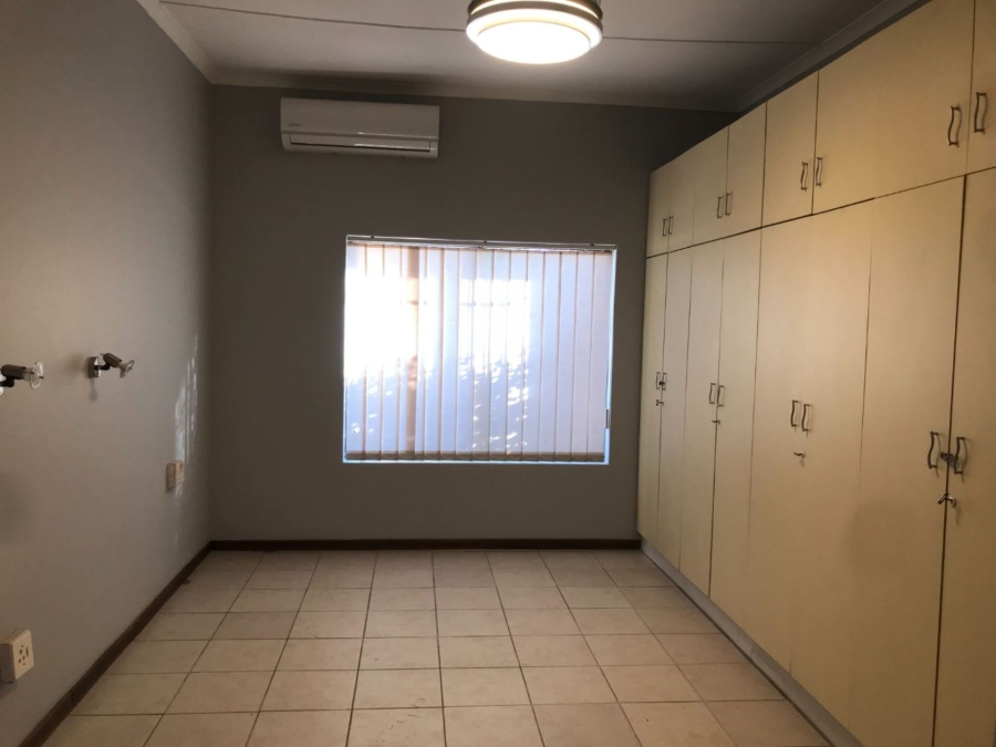 4 Bedroom Property for Sale in Oosterville Northern Cape